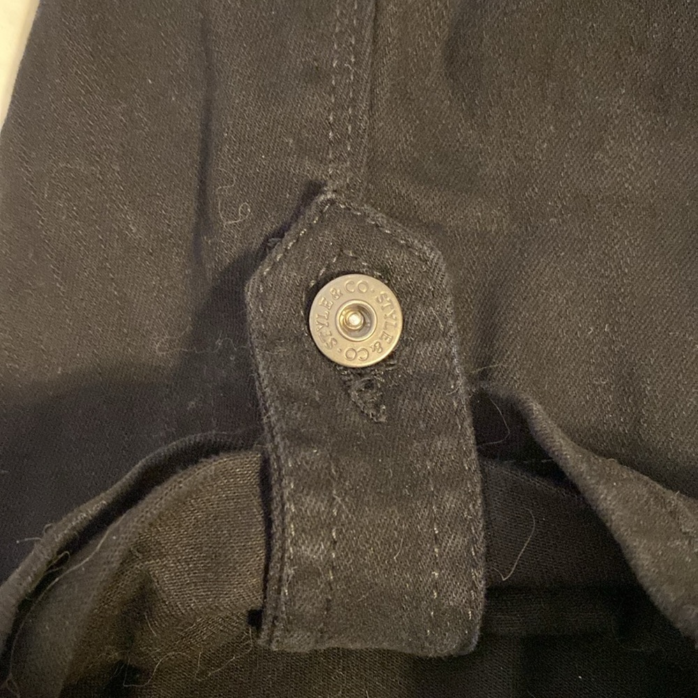 Jean Capri Shorts - Picture 12 of 12